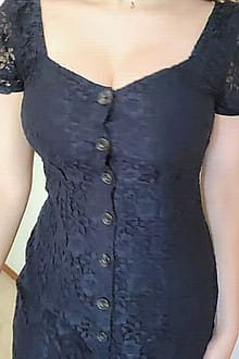 I'm Wearing This Dress On The First Day Of Classes, Should I Sit In The Front Row? (18f)'
