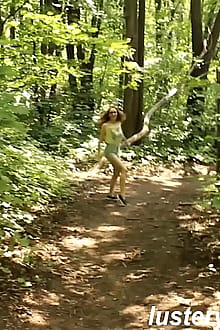 Sexy Russians Have Stealthy Forest Sex'