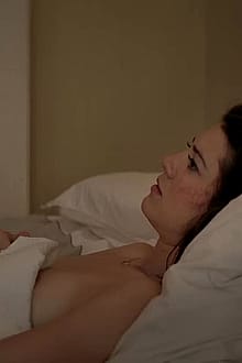 Mary Elizabeth Winstead In All About Nina'