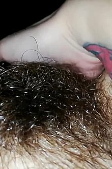 Fingering Hairy Cunt With Grool'