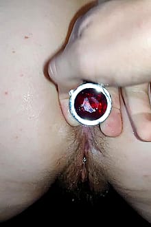 Buttplug Gripping While Being Pulled Out My Asshole'
