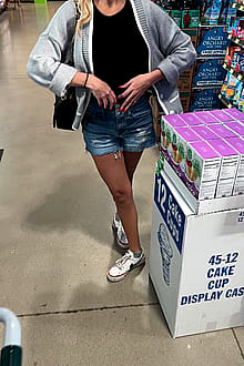 What are you doing if you caught me flashing in a grocery store?'