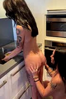 i really hate doing dishes so we made a deal. she cleans while i make her cum'