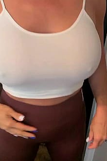 GymOutfit Boob Bounce ;)'